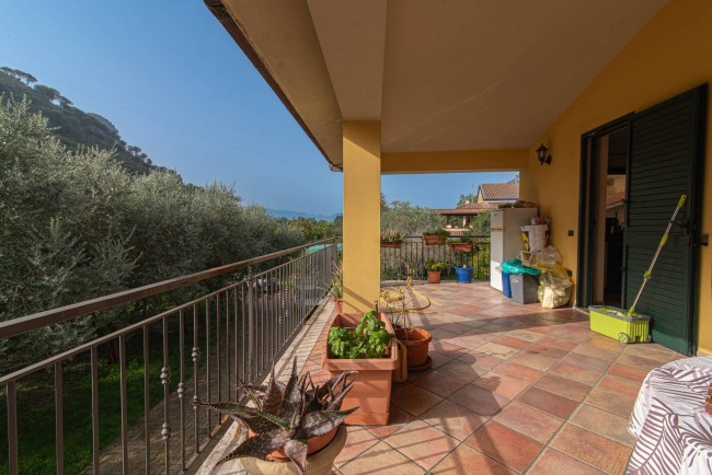 Villa in vendita a Cervaro