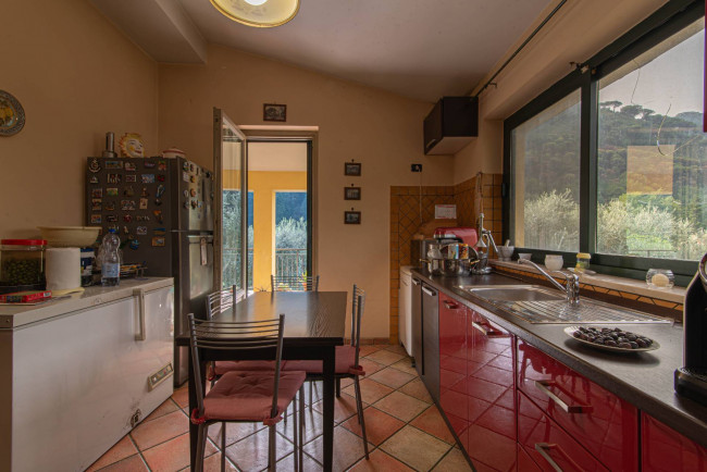 Villa in vendita a Cervaro