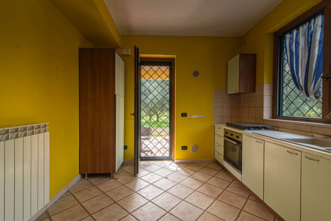 Villa in vendita a Cervaro