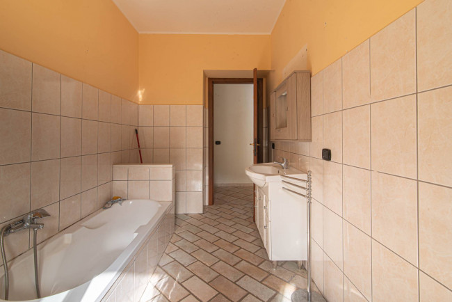 Villa in vendita a Cervaro