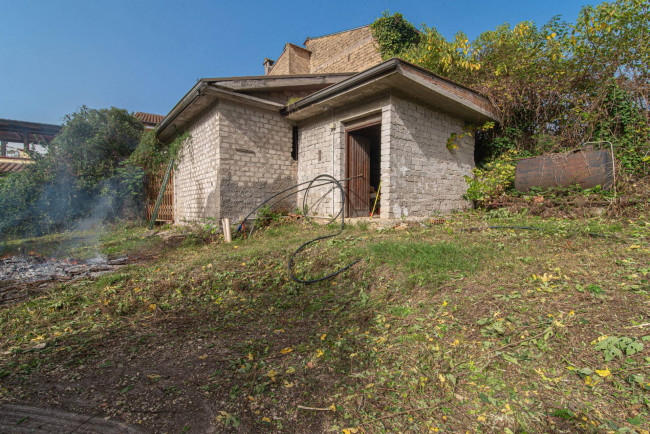 Villa in vendita a Cervaro