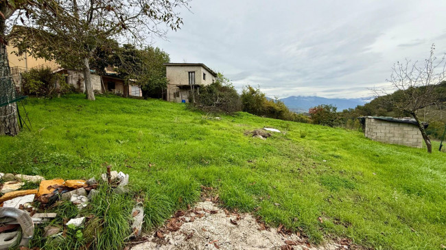 farmhouse for sale in Boville Ernica
