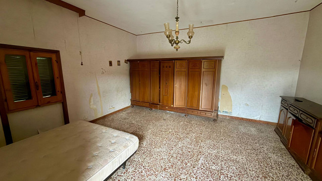 farmhouse for sale in Boville Ernica