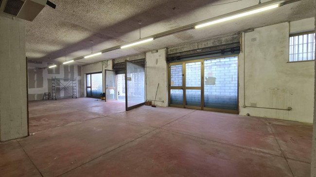 Box o garage in vendita a Atina