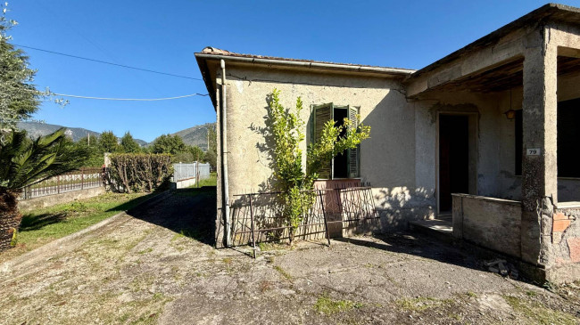 Casa indipendente in vendita a Roccasecca (FR)