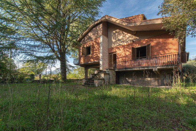 detached house for sale in Roccasecca