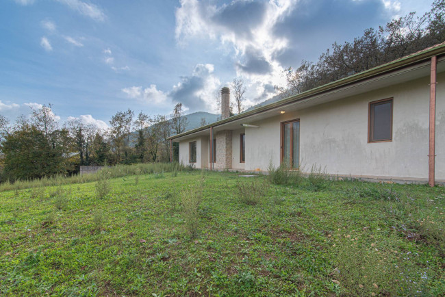 Villa in vendita a Campodimele (LT)