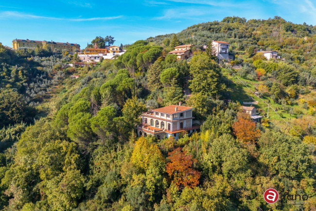 Villa in vendita a Olevano Romano (RM)