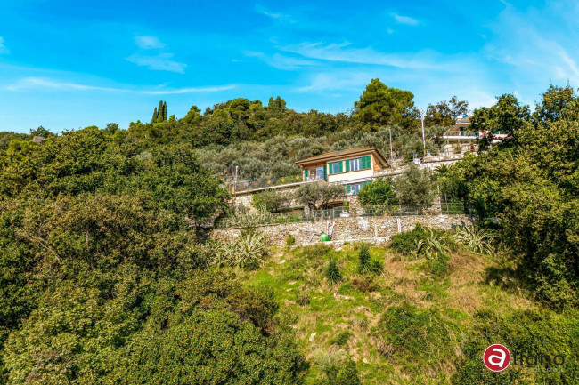 Villa in vendita a Recco (GE)