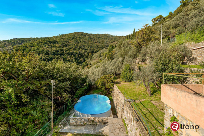 Villa in vendita a Recco (GE)