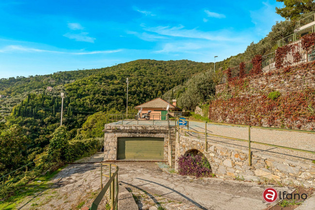 Villa in vendita a Recco (GE)