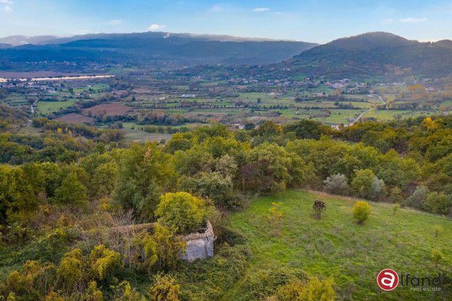 farmhouse for sale in Campoli Appennino