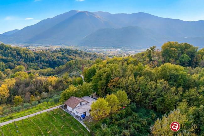 farmhouse for sale in Gallinaro
