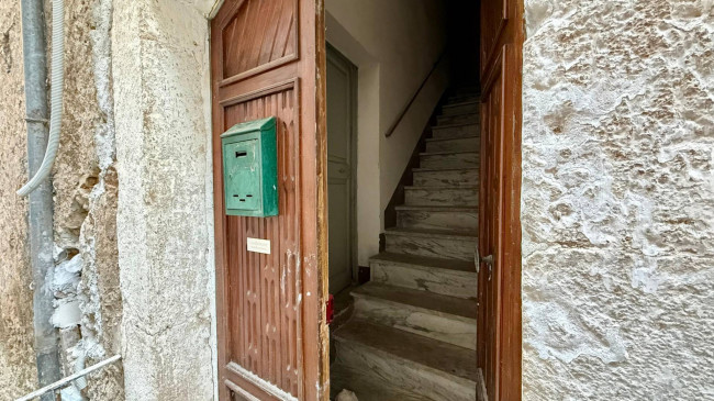 typical historical house for sale in Roccasecca