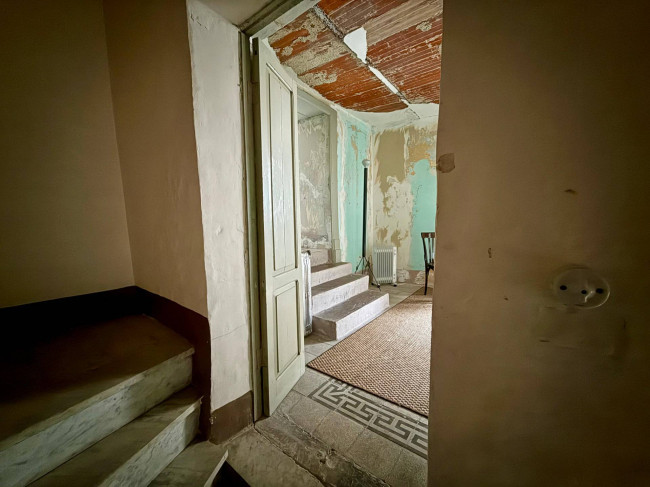typical historical house for sale in Roccasecca