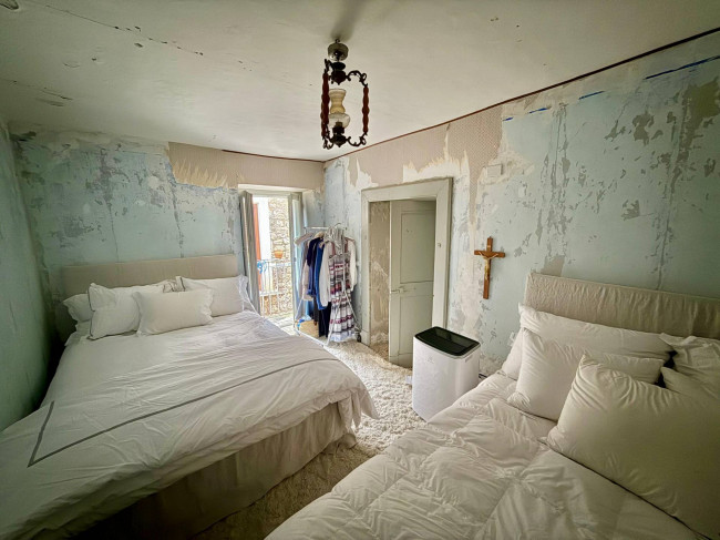 typical historical house for sale in Roccasecca
