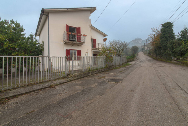 detached house for sale in Rocca d'Evandro