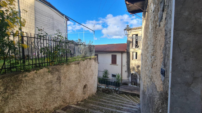 Abitazioni tipiche storiche in vendita a Arce