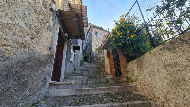 Abitazioni tipiche storiche in vendita a Arce