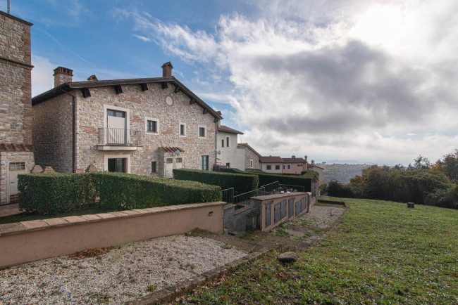 Appartamento in vendita a Ficulle