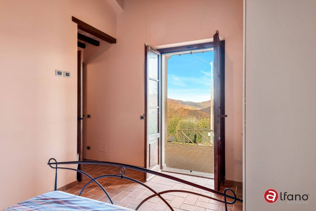 semi-detached villa for sale in Assisi