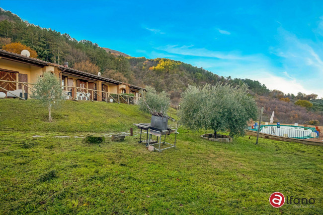 semi-detached villa for sale in Assisi