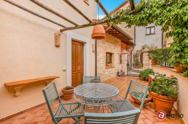 Villino a schiera in vendita a Ficulle