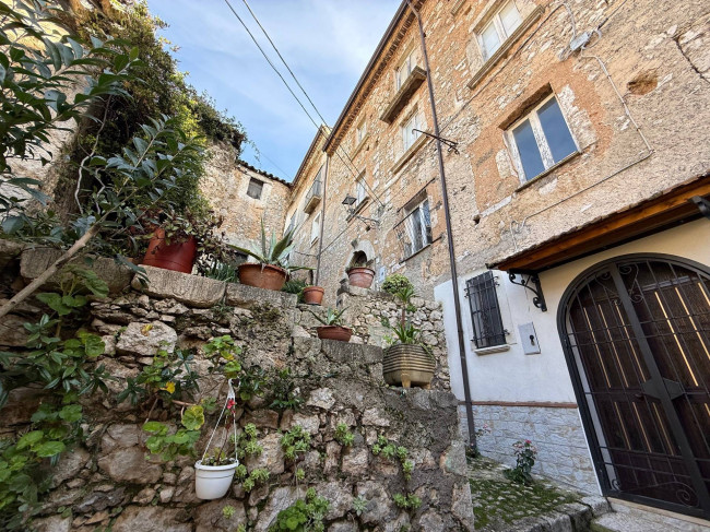 Abitazioni tipiche storiche in vendita a Roccasecca