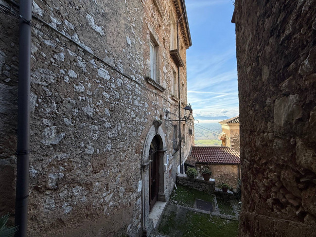 Abitazioni tipiche storiche in vendita a Roccasecca