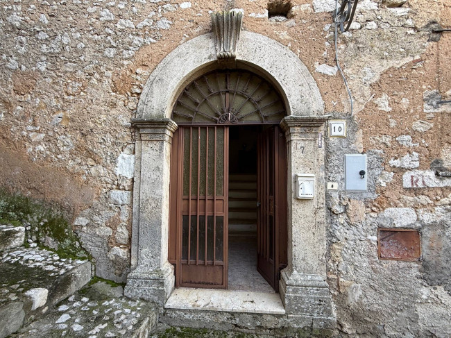 Abitazioni tipiche storiche in vendita a Roccasecca