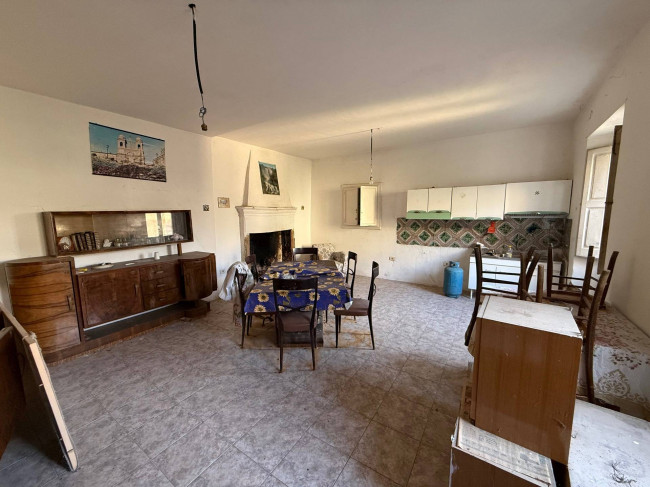 Abitazioni tipiche storiche in vendita a Roccasecca