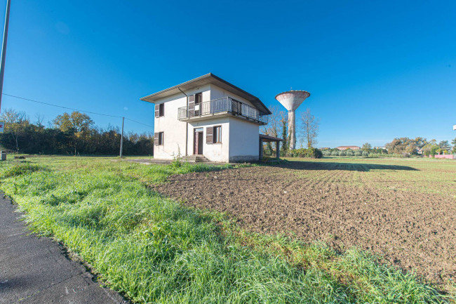 detached house for sale in Roccasecca