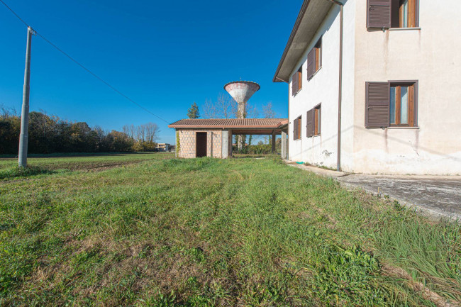 detached house for sale in Roccasecca