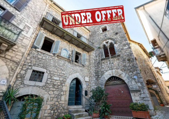 Abitazioni tipiche storiche in vendita a Veroli