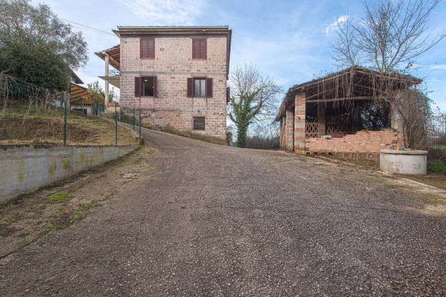 detached house for sale in Torrice