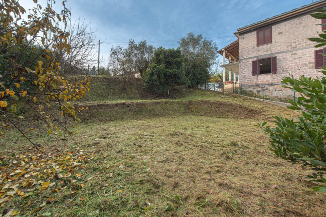 Casa indipendente in vendita a Torrice