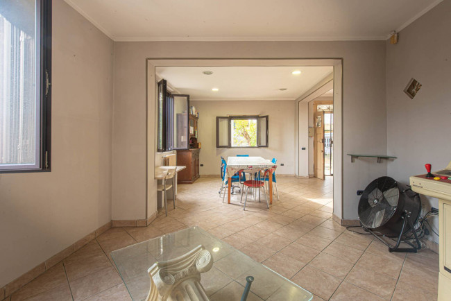 Casa indipendente in vendita a Torrice