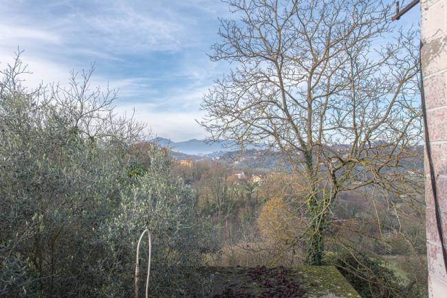 Casa indipendente in vendita a Torrice