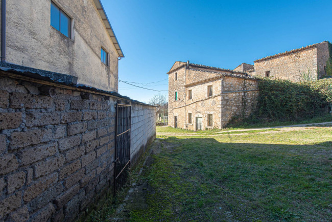 Casale di campagna in vendita a Veroli