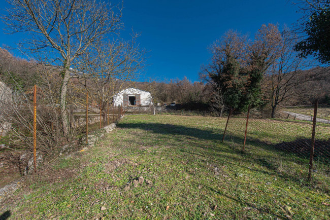 Casale di campagna in vendita a Veroli