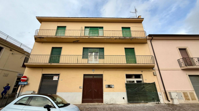 Appartamento in affitto/vendita a Aquino