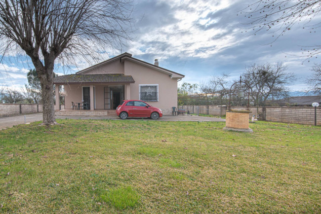 detached house for sale in Roccasecca