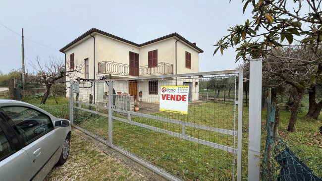 Casa indipendente in vendita a Fontana Liri