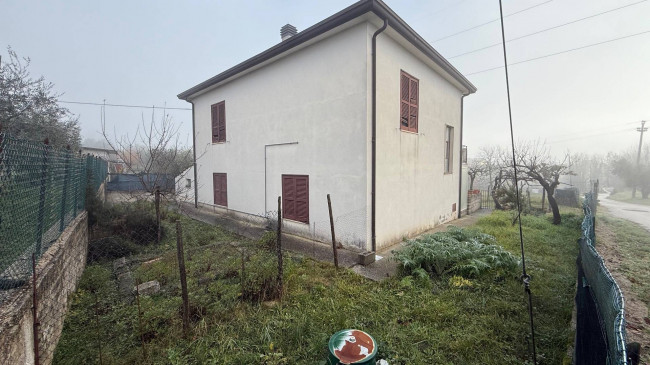 Casa indipendente in vendita a Fontana Liri