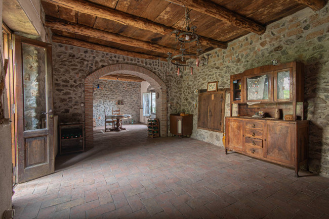 Palazzo storico in vendita a Sessa Aurunca