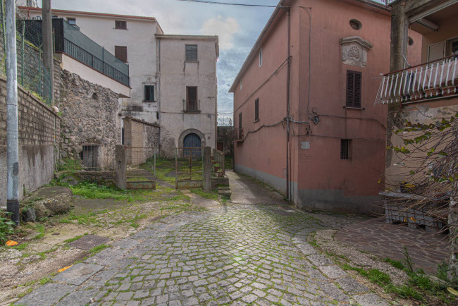 Palazzo storico in vendita a Sessa Aurunca