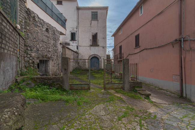 Palazzo storico in vendita a Sessa Aurunca