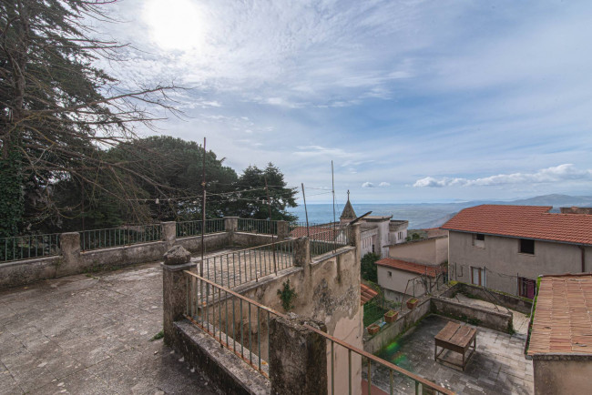Palazzo storico in vendita a Sessa Aurunca