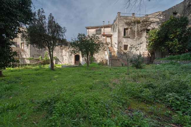 Palazzo storico in vendita a Sessa Aurunca