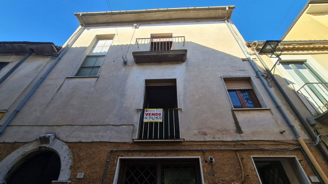 Palazzo storico in vendita a Aquino